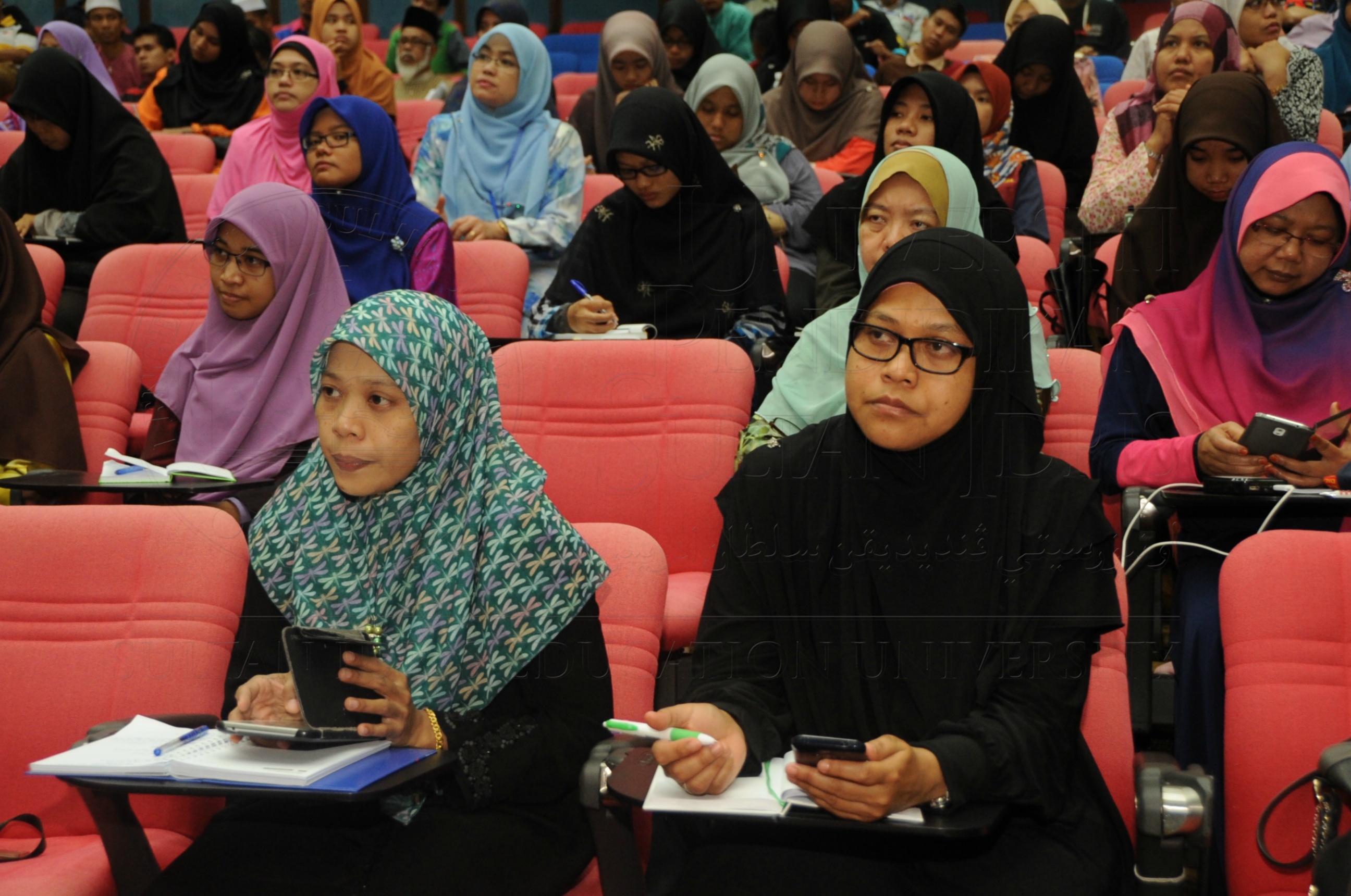 PRO 16 1 MAULIDUR HAS 7368